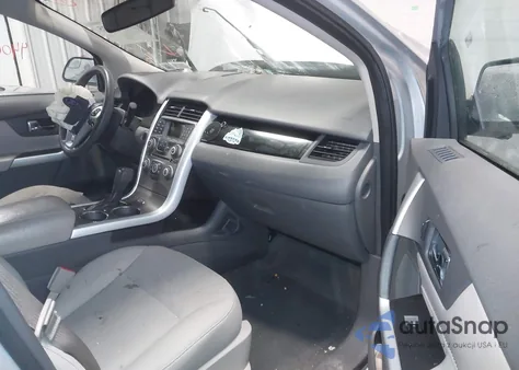 2013 Ford Edge Se z USA, uszkodzony, nr VIN 2FMDK4GC7DBE30112